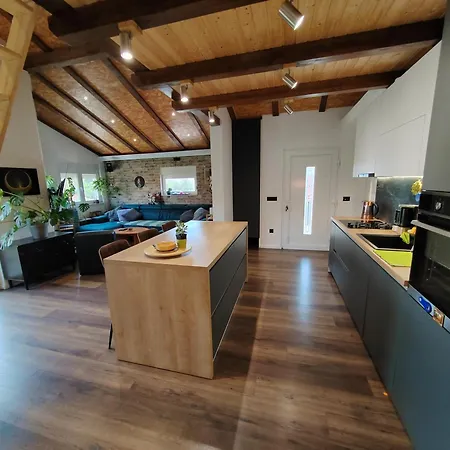 Chill & Relax Loft Daire Zadar